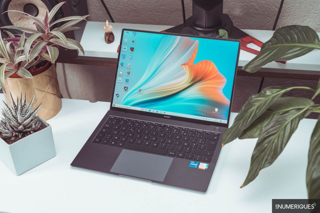 لپ‌تاپ هوآوی MateBook X Pro